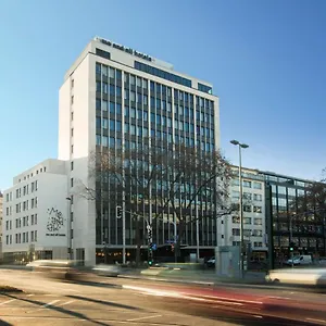 Me And Dusseldorf, By Hyatt Otel