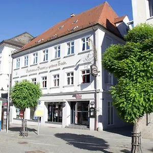 *** Otel Goldene Traube Almanya
